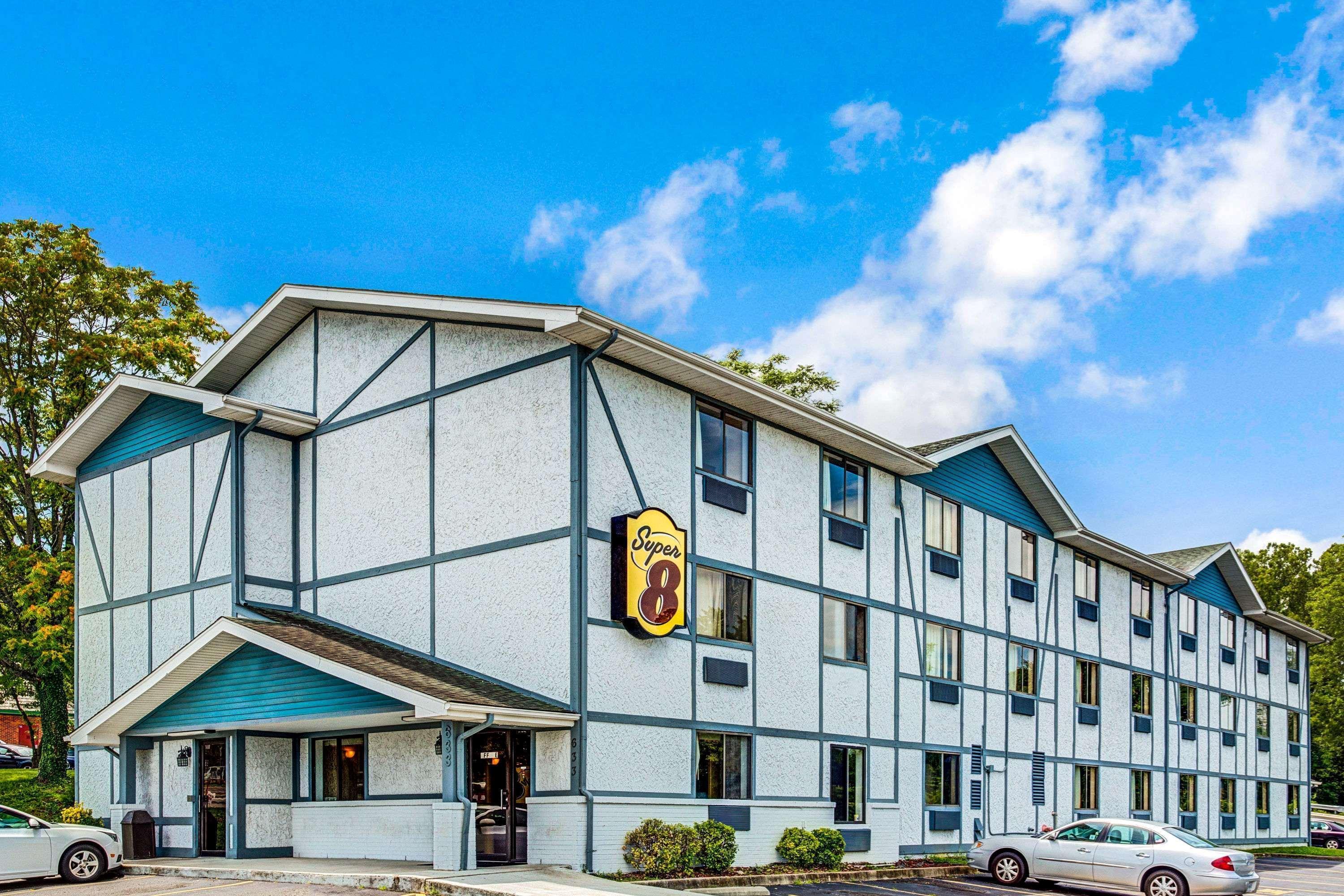Red Roof Inn Suffolk Εξωτερικό φωτογραφία